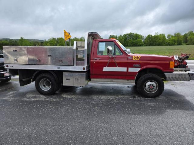 Ford 350 Heavy Duty 4x4 image 6
