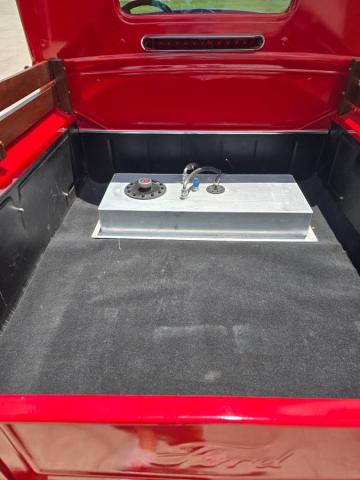 Ford Pickup image 9
