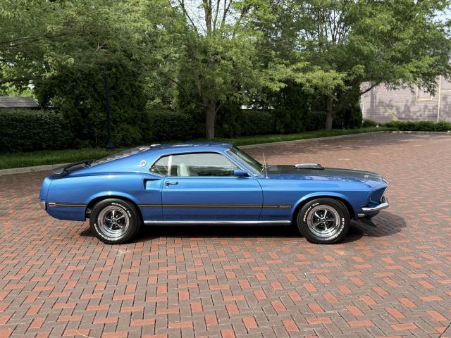 Ford Mustang image 7