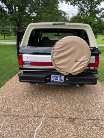 Ford Bronco image 3