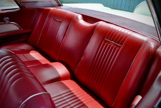 Ford Thunderbird image 7