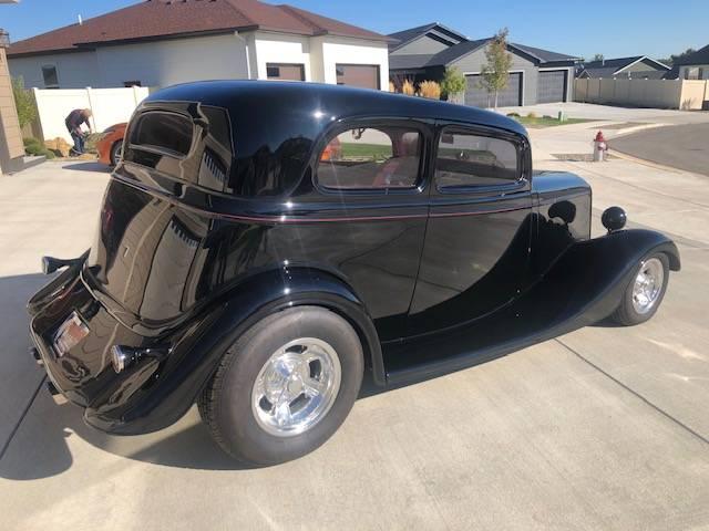 Ford Victoria image 7