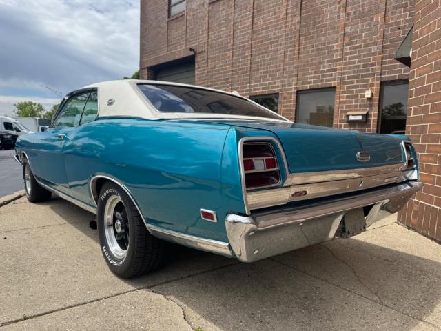 Ford Torino image 9
