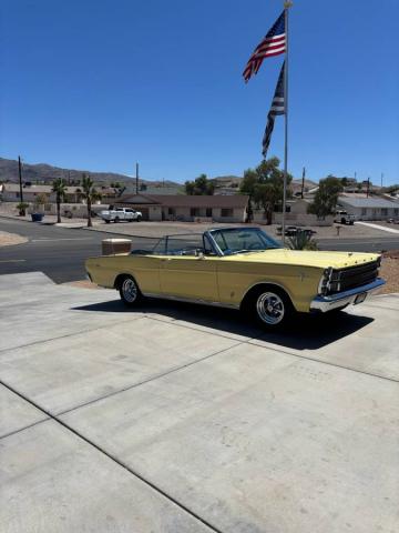 Ford Galaxie 500 Convertible image 6