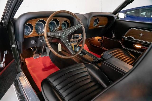 Ford Mustang image 7