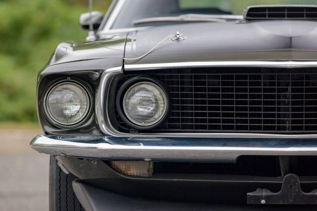 Ford Mustang image 1