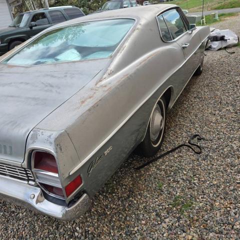 Ford Galaxie 500 Fastback image 9