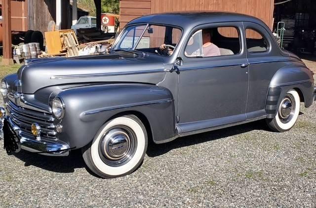 Ford 2 Door Coupe image 4