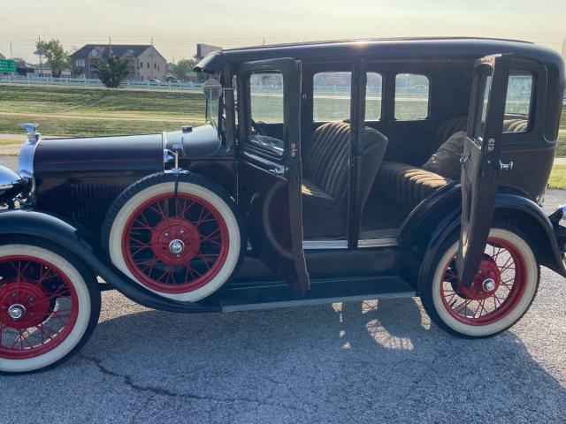 Ford Model A image 3