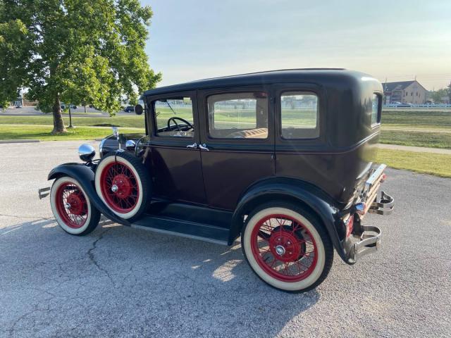 Ford Model A image 5
