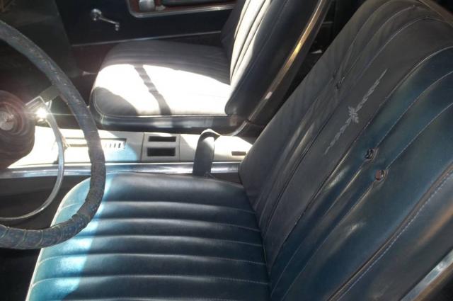Ford Glaxie 500xl image 3
