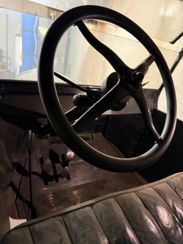 Ford Model T image 8