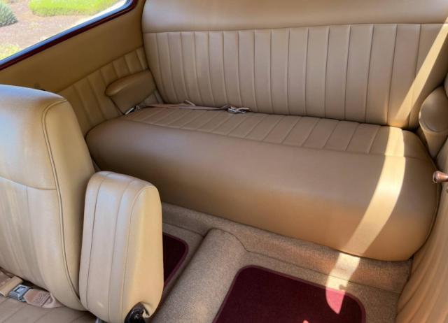 Ford Standard image 3