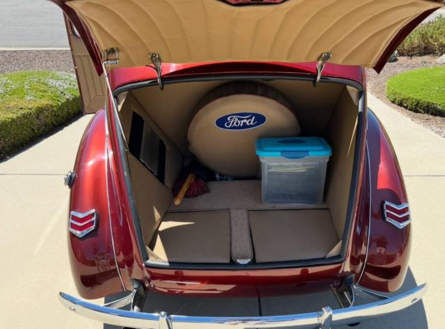 Ford Standard image 5