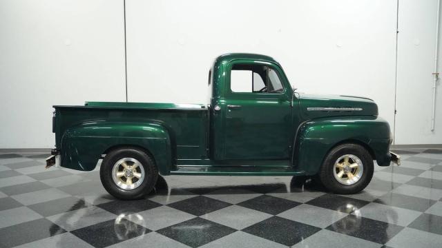 Ford F1 Pickup image 7