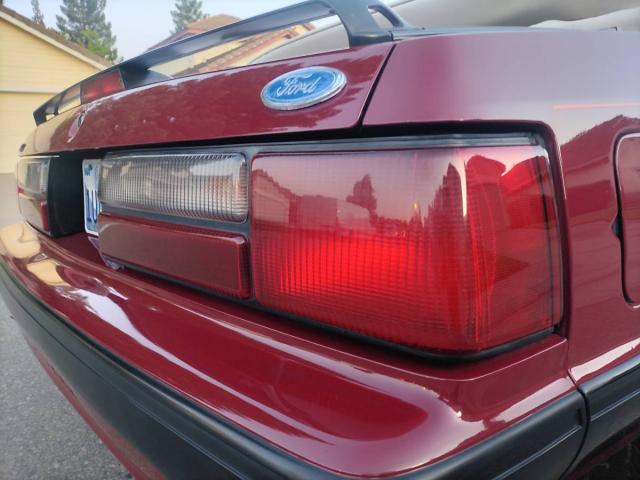 Ford Mustang Convertible image 7