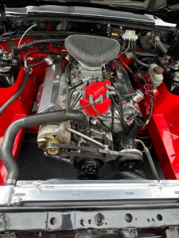 Ford Mustang Convertible image 9