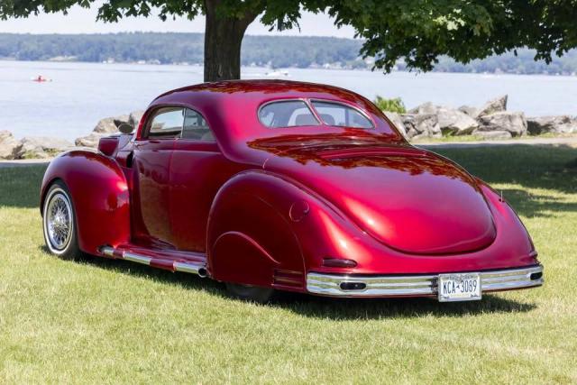 Ford Coupe image 3