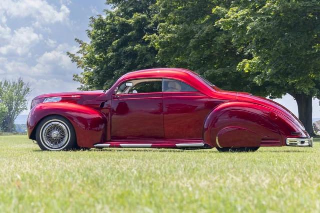 Ford Coupe image 1