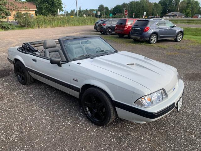 Ford Mustang image 9