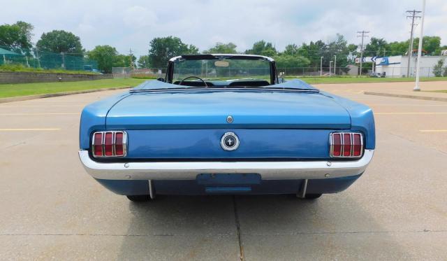 Ford Mustang image 4