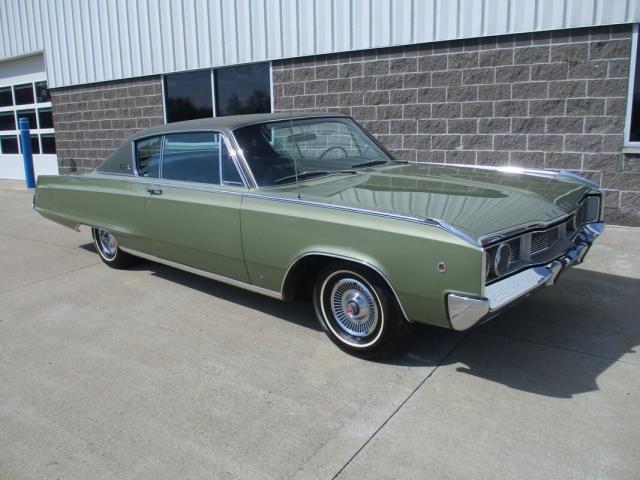 Dodge Polara Hardtop Coupe image 9