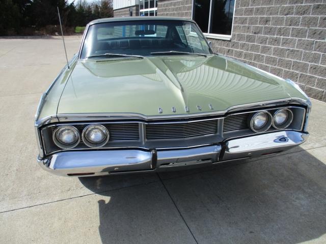 Dodge Polara Hardtop Coupe image 4