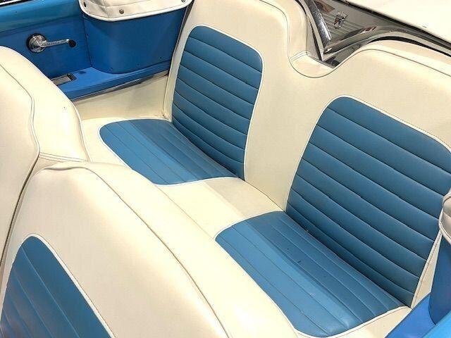 Ford Fairlane image 2