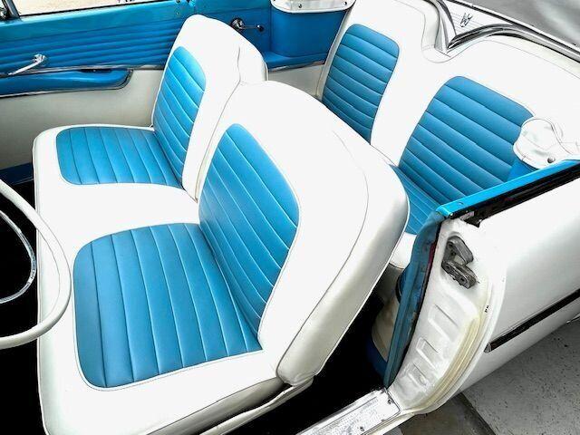 Ford Fairlane image 4