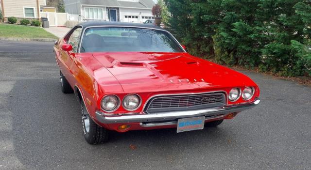 Dodge Challenger image 7