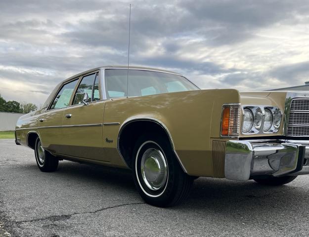 Chrysler Newport image 1
