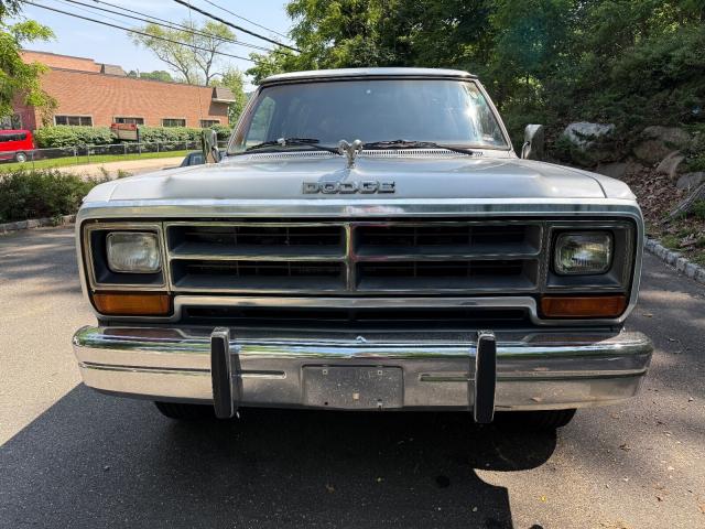 Dodge Ramcharger image 9