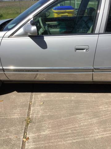 Cadillac Deville image 4