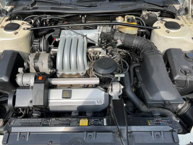 Cadillac Allante image 2