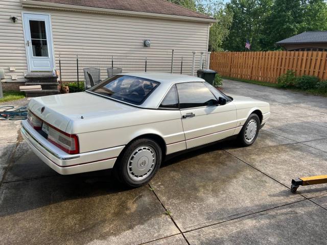 Cadillac Allante image 6