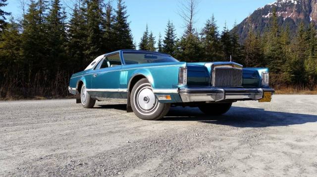 Lincoln Continental Mark V image 1