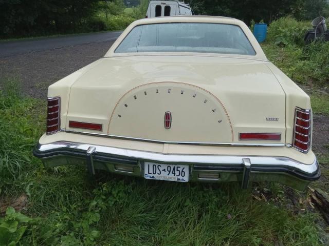 Lincoln Continental Mark V image 4