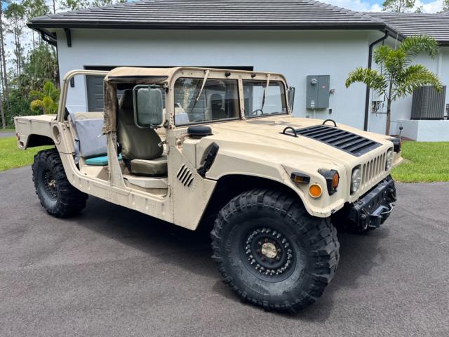 Hummer H1 image 3