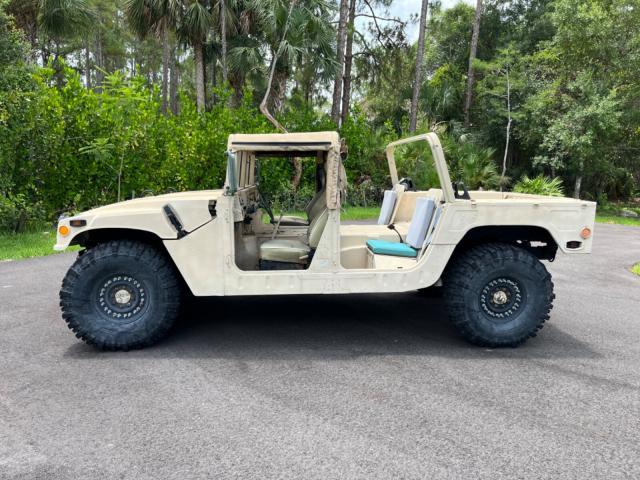 Hummer H1 image 5