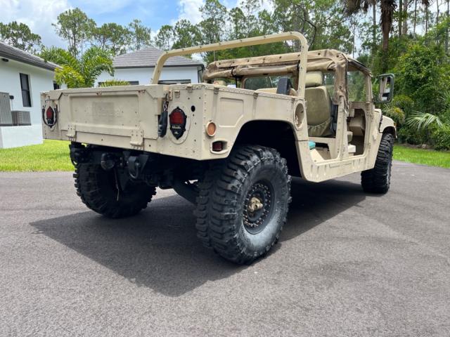 Hummer H1 image 1