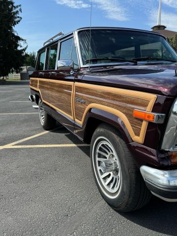 Jeep Wagoneer image 9