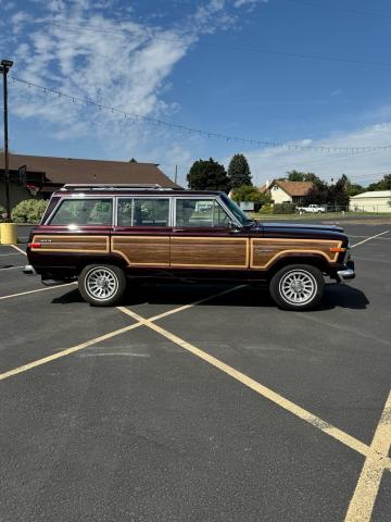Jeep Wagoneer image 8
