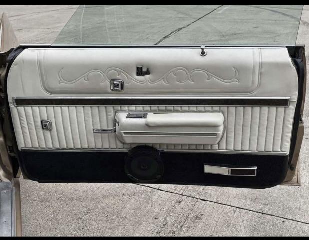 Oldsmobile Delta 88 image 1