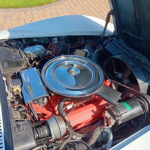 Chevrolet Corvette image 9