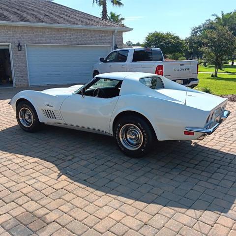 Chevrolet Corvette image 8
