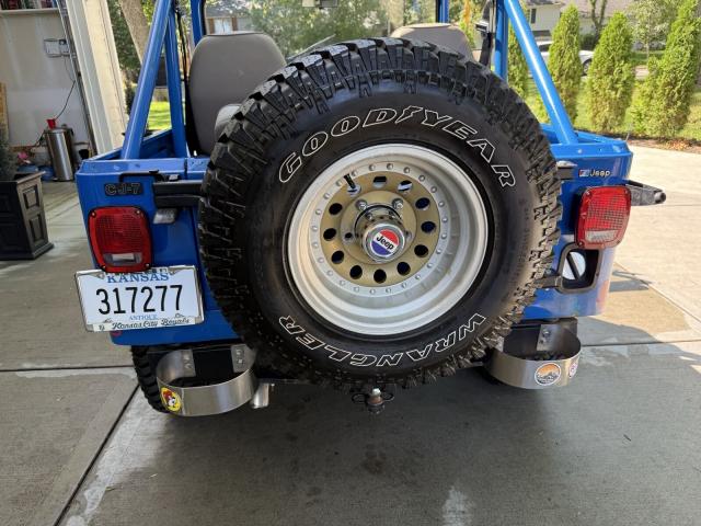 Jeep Cj-7 image 7