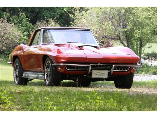 Chevrolet Corvette image 8