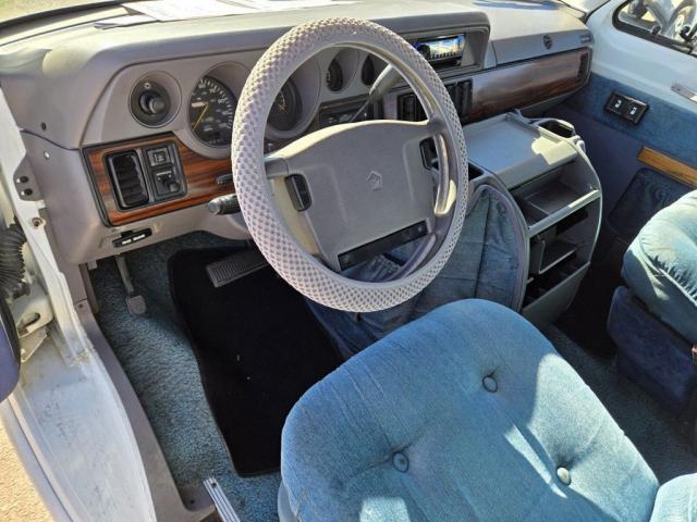 Dodge Ram Van image 3