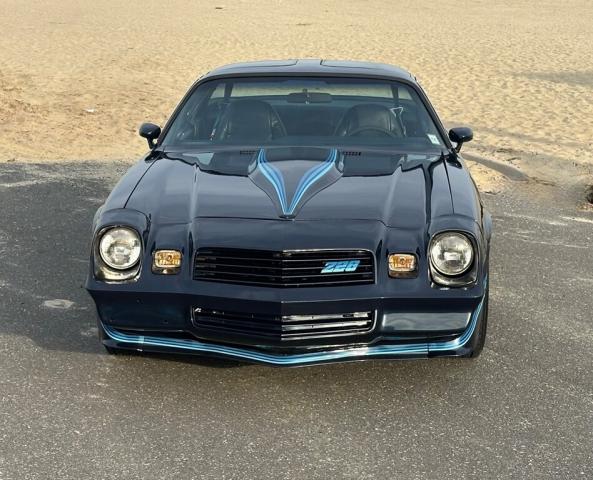 Chevrolet Camaro Z28 4-Speed image 4
