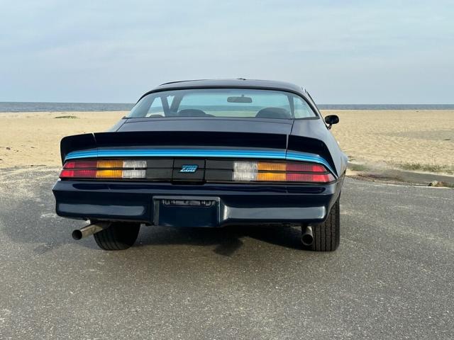 Chevrolet Camaro Z28 4-Speed image 5